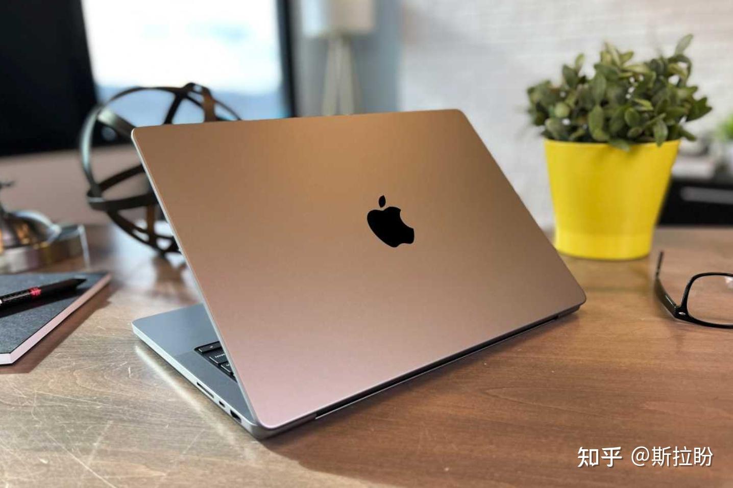 探索MacBook Pro价格背后的独特小店，小巷中的宝藏与隐藏价值