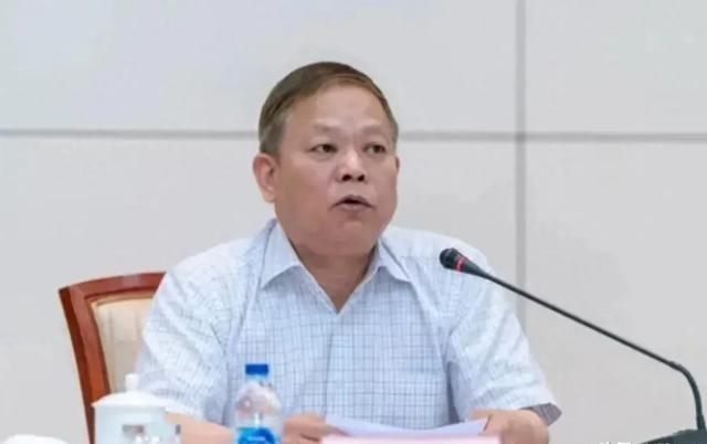 远离色情内容，寻找健康娱乐方式，法律和道德指引下的生活建议